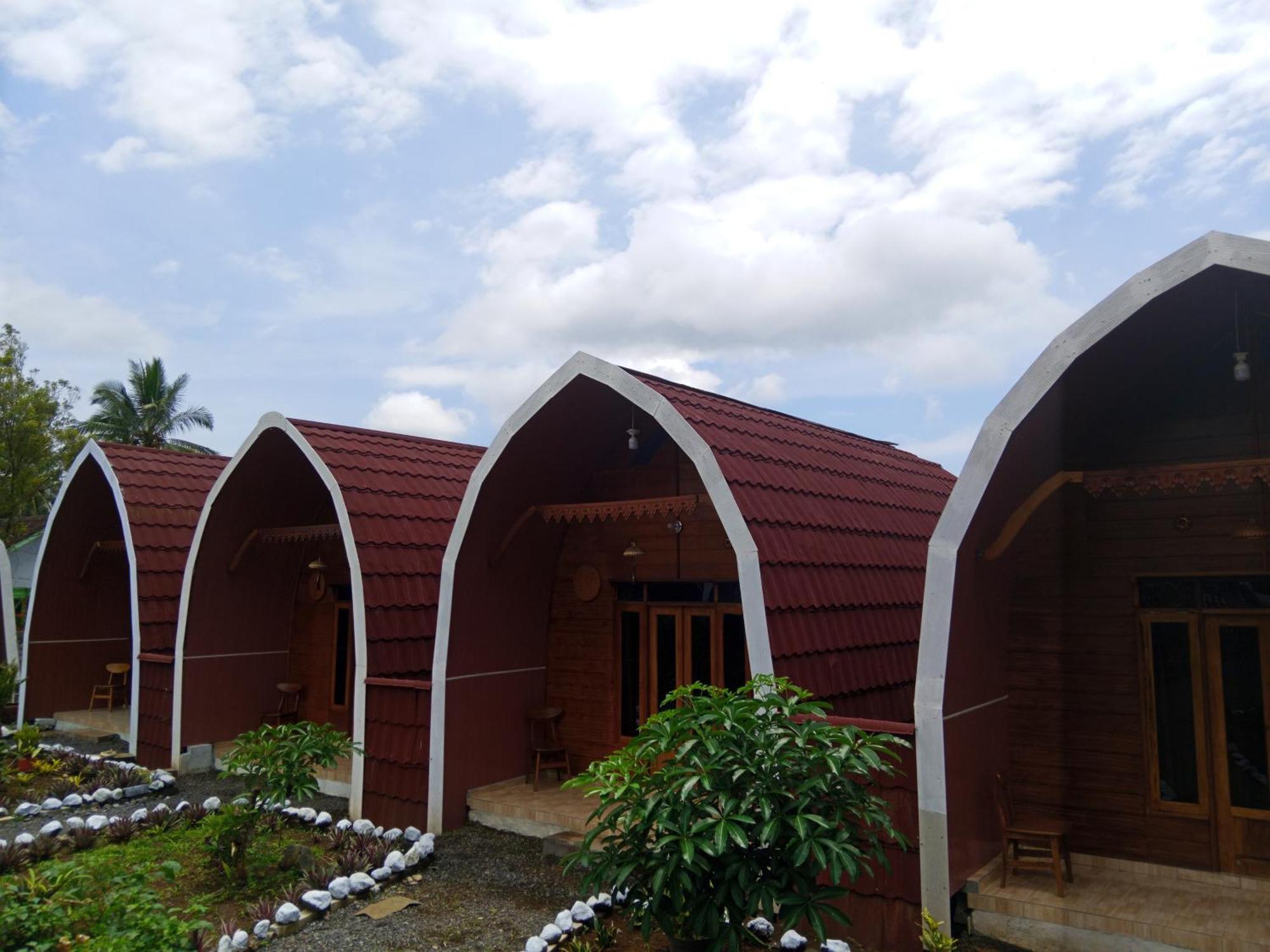 Indah Damai Cottages Sidomukti Buitenkant foto